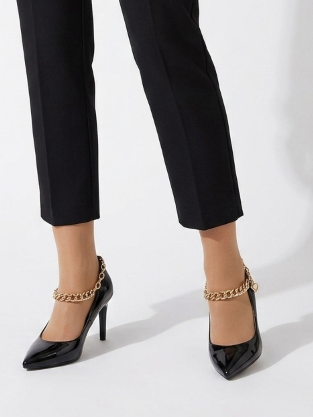 Latasha Elegant Black Chain-Embellished Women's Shoes